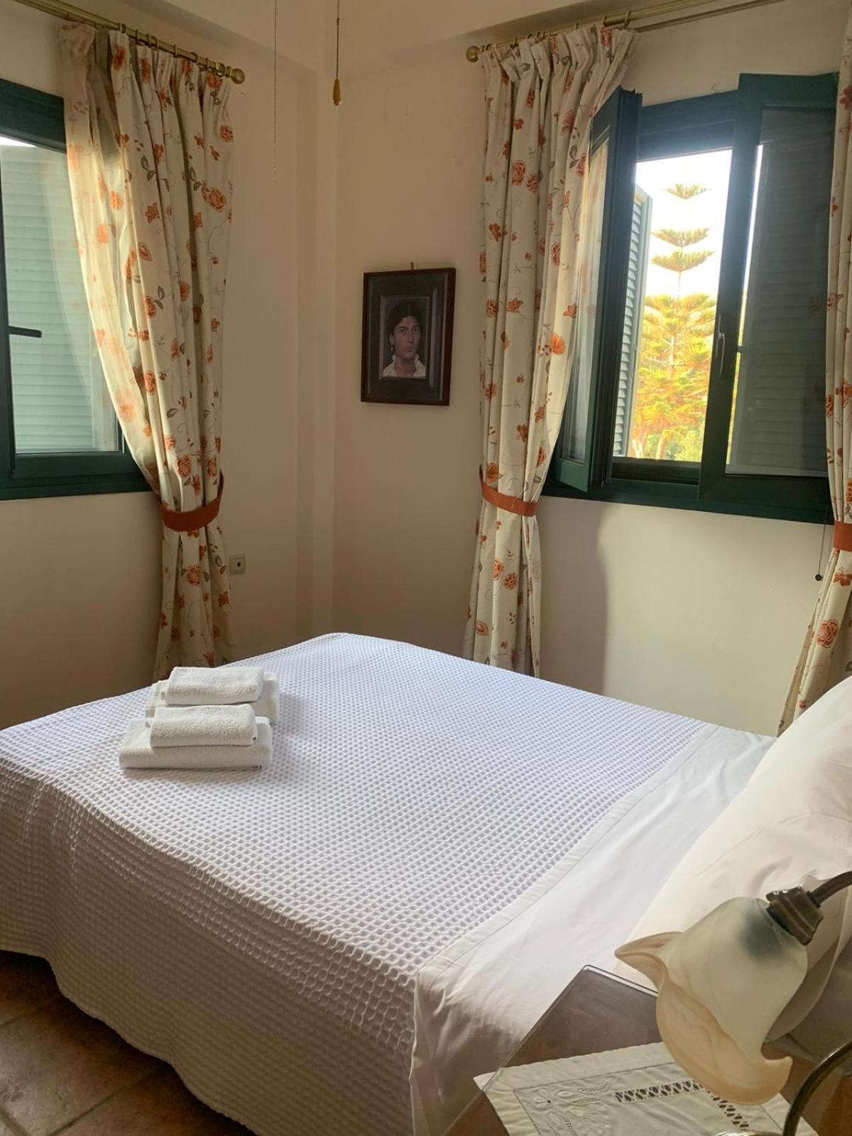 אפרטהוטל Néon Oítilon Vatoulia House מראה חיצוני תמונה