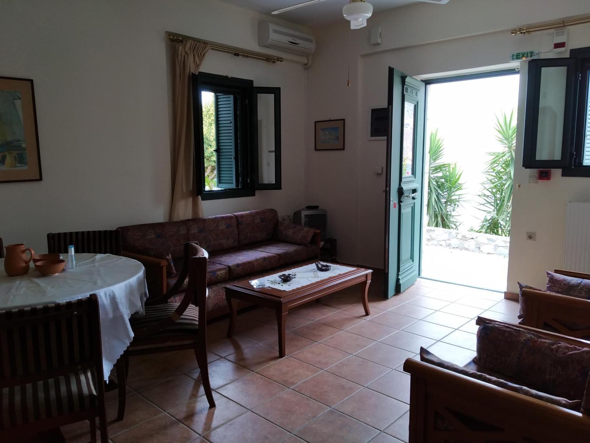 אפרטהוטל Néon Oítilon Vatoulia House מראה חיצוני תמונה
