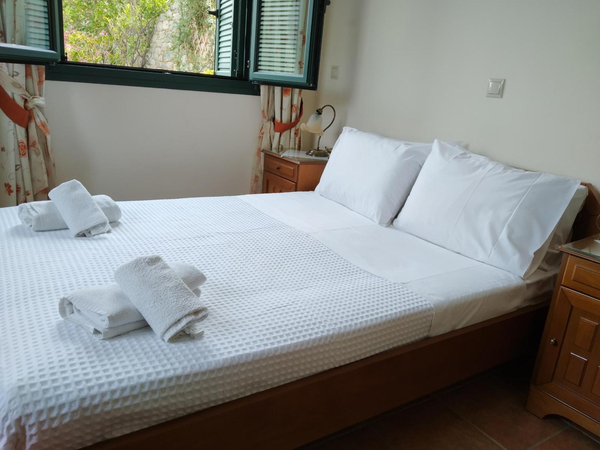 אפרטהוטל Néon Oítilon Vatoulia House מראה חיצוני תמונה